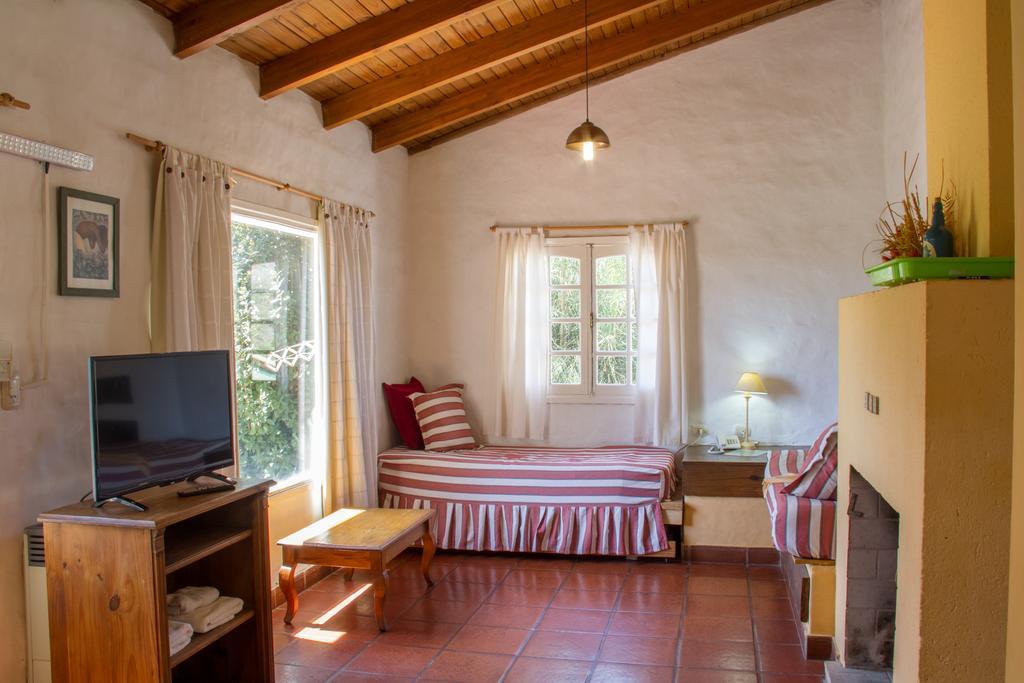 La Loma - Cabanas & Suites Вилья-Карлос-Пас Экстерьер фото