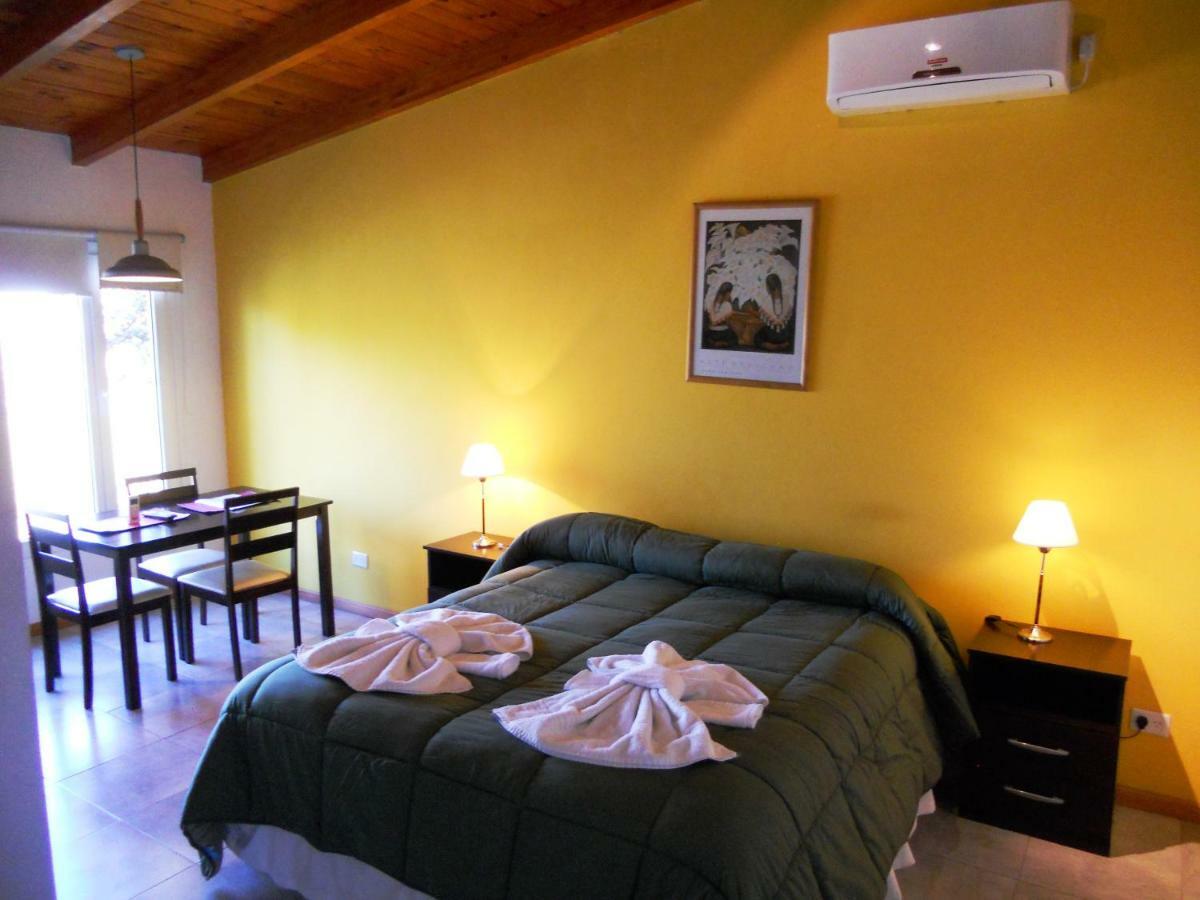 La Loma - Cabanas & Suites Вилья-Карлос-Пас Экстерьер фото